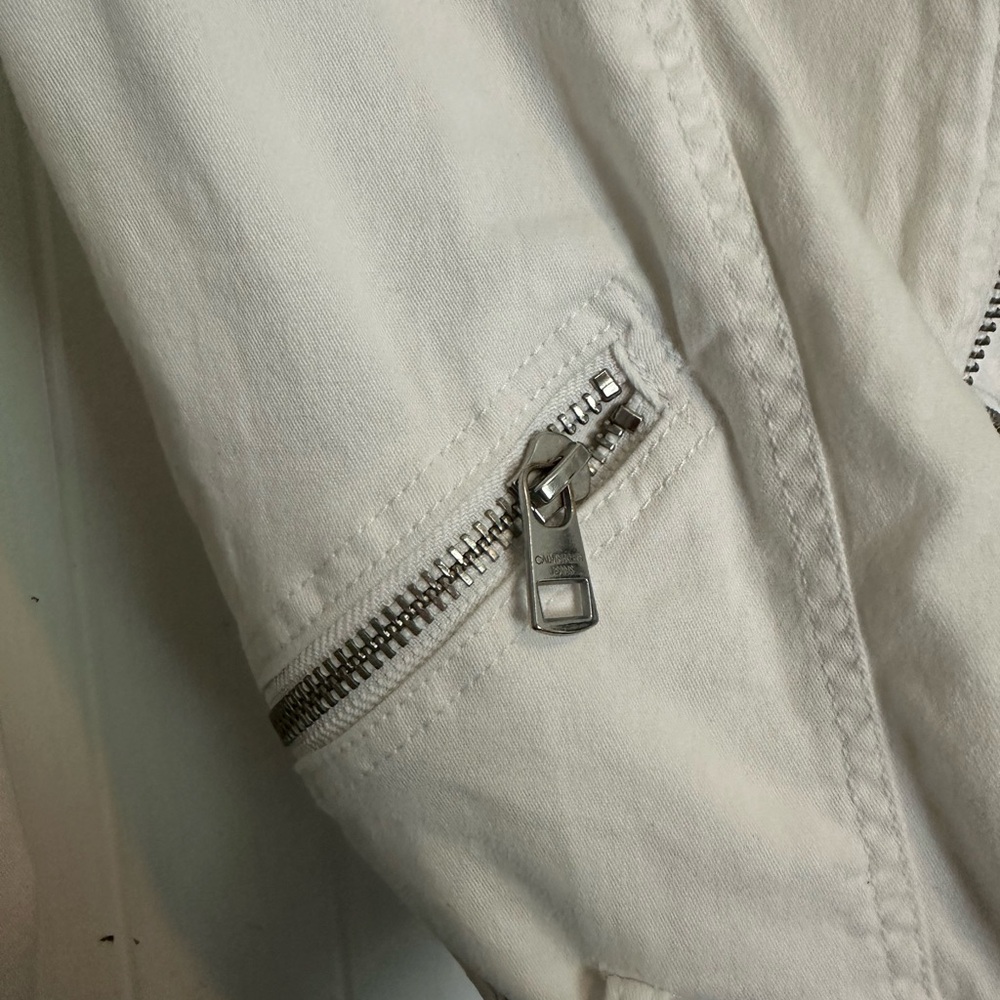 Calvin Klein Jeans Cropped White Moto Jacket, size M - Picture 6 of 13